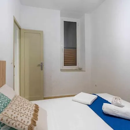 Santa Faz 1 Dcha 3 Camas Dobles Apartmán *